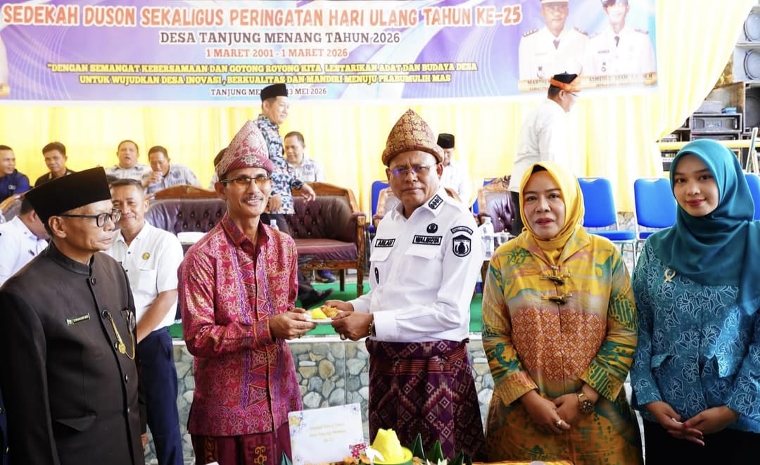 Ratusan Massa APM Kepung DPRD, Keluhkan Dampak Operasional Kereta Api