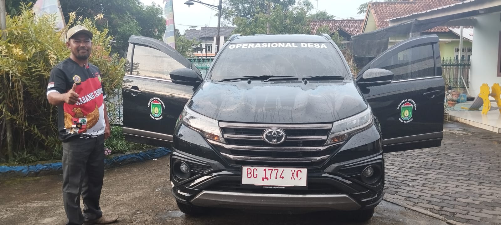 Mobil Operasional Desa di Kota Prabumulih Dipasang Stiker, Warga Silahkan Pinjam!