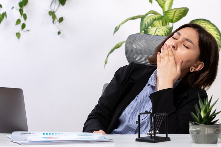 Sudah Tidur 8 Jam tapi Masih Ngantuk? Ini Penyebab yang Sering Tak Disadari