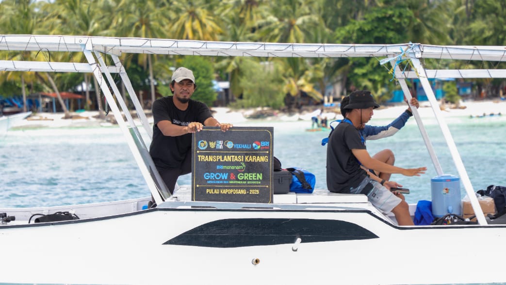 Jaga Ekosistem Laut Tetap Lestari, Ini Aksi Nyata BRI Menanam - Grow and Green di Pulau Kapoposang 