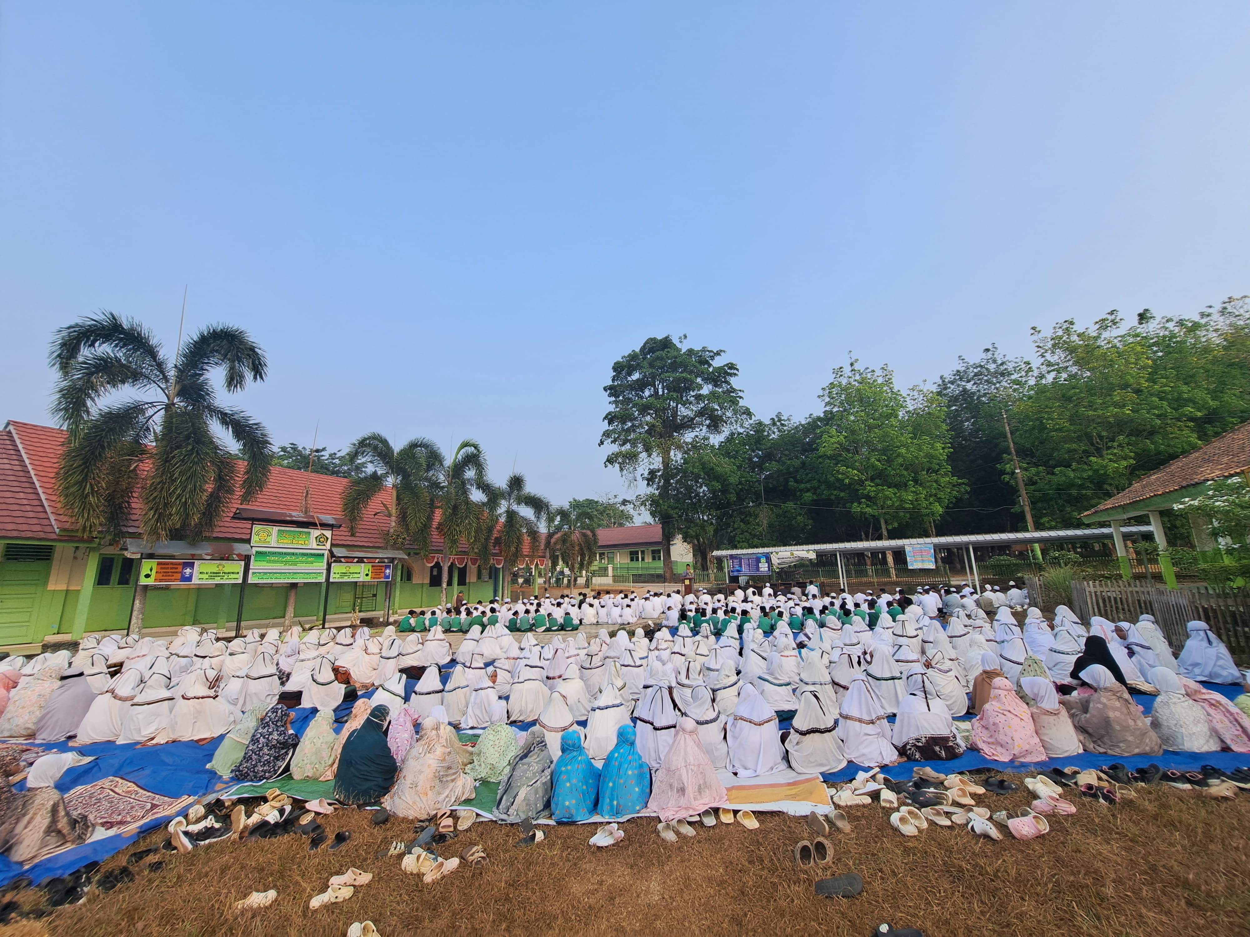 Ponpes Modern Al Furqon Prabumulih Gelar Salat Istisqa, Memohon Hujan Segera Turun