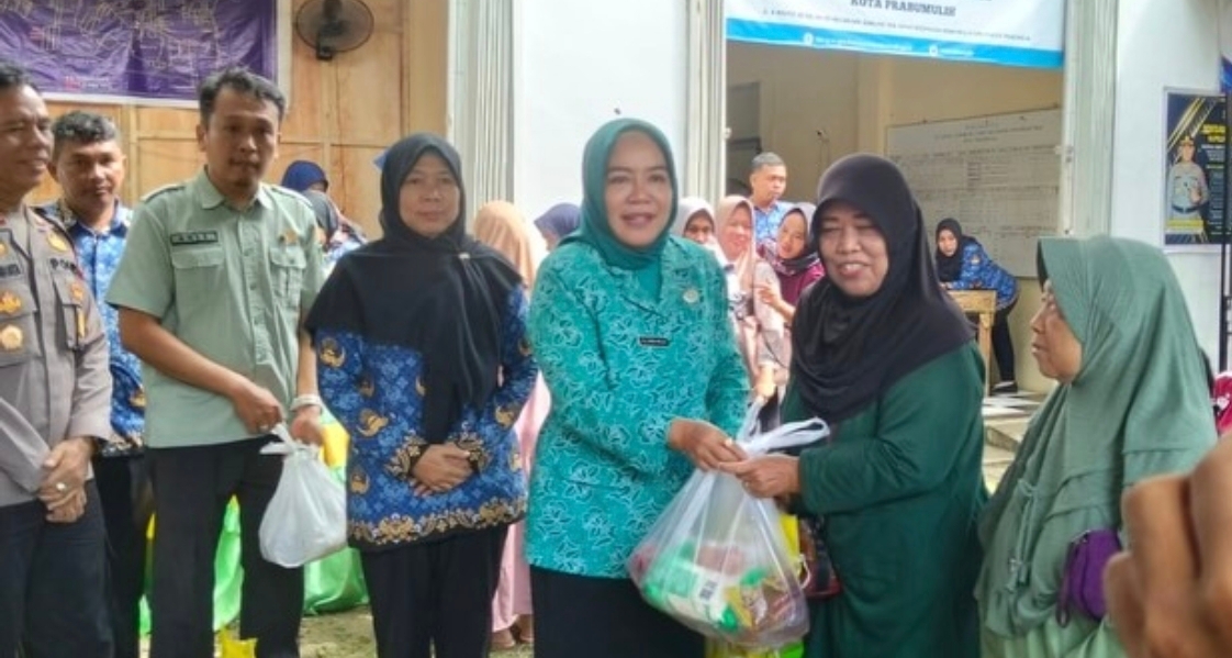Sembako Subsidi Diserbu Warga, Pasar Murah Prabumulih Langsung Ludes