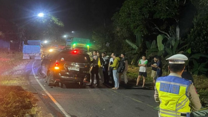 Truk Kabur Setelah Tabrak Innova di Muara Enim-Prabumulih, Dua Penumpang Tewas