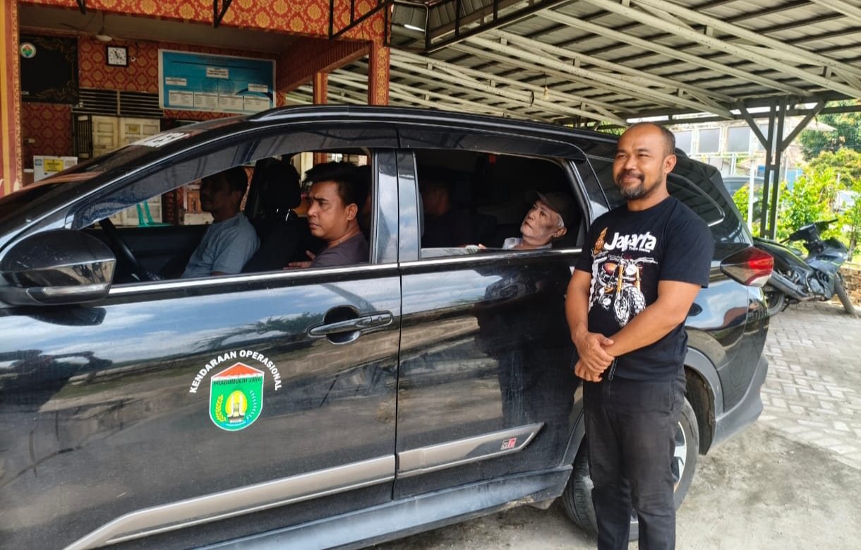 Mobil Desa Pangkul Jadi Mobil Rakyat, Dari Antar Pasien hingga Rombongan Umroh