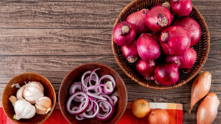 Lebih dari Sekadar Bumbu Dapur, Simak 5 Manfaat Bawang Merah Mentah untuk Kesehatan