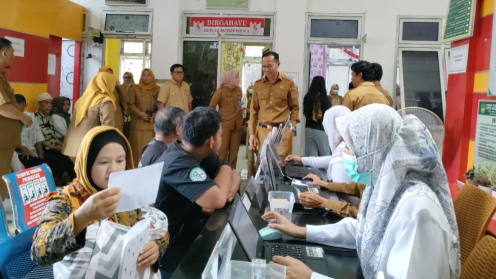 Antusiasme Warga Prabumulih dalam Program Cek Kesehatan Gratis, Pj Wali Kota Ajak Cek Kesehatan di Puskesmas