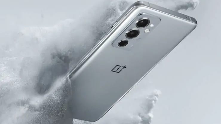 Smartphone OnePlus 9RT: Ponsel 5G Dengan Perpaduan Teknologi Modern dan Desain Stylish