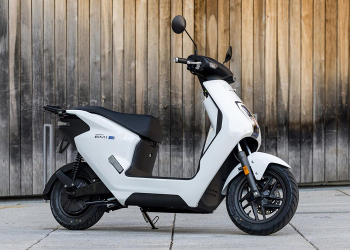 Spesifikasi Honda EM1 e, Motor Listrik Modern dengan Teknologi Baterai Canggih