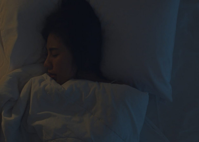 8 Manfaat Mematikan Lampu saat Tidur, Nomor 7 Menyehatkan Mata