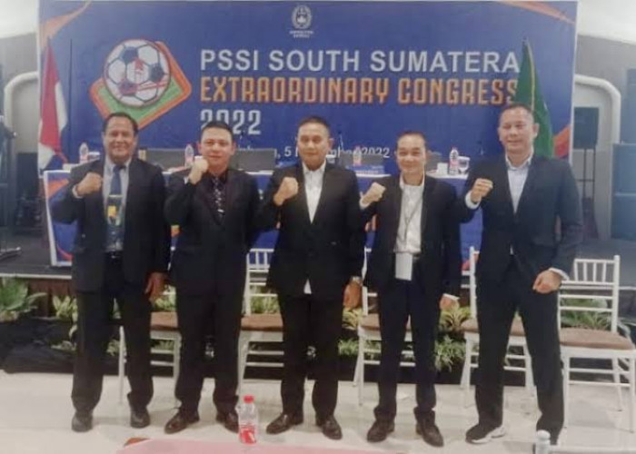 Aklamasi, Ucok Hidayat Kembali Pimpin Asprov PSSI Sumsel