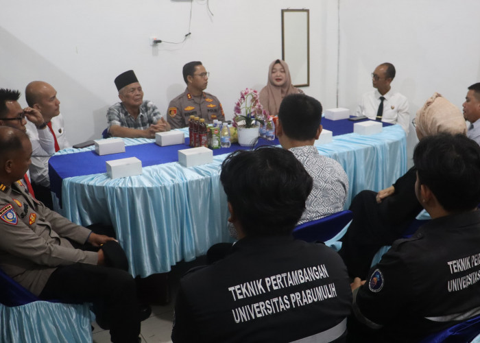 Polres Prabumulih Sambangi Universitas Prabumulih, Mahasiswa Diingatkan Waspadai Penipuan Digital