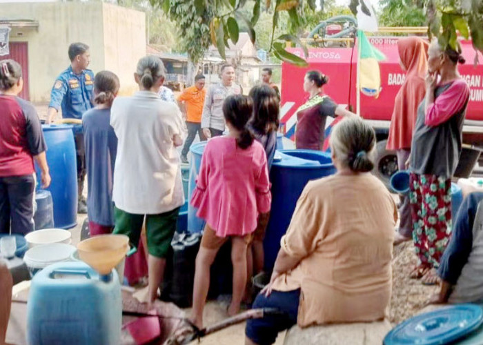 Tiga Desa di Prabumulih Mulai Kekeringan, Warga Andalkan Bantuan Air BPBD
