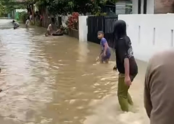 Sungai Kelekar Prabumulih Meluap, Sejumlah Rumah Kebanjiran 
