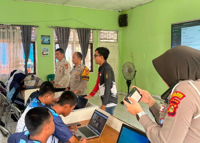 Polres Prabumulih Edukasi Pelajar SMA Negeri 2 Tanjung Raman tentang Bijak Gunakan AI
