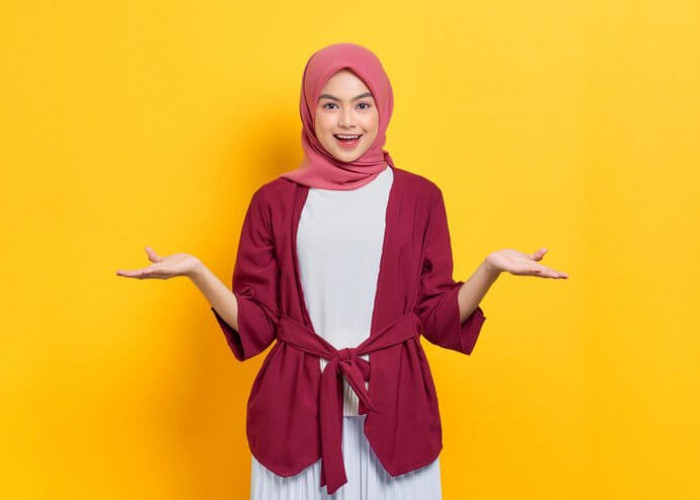 Muslimah Wajib Tahu! 6 Cara Merawat Rambut Saat Berhijab Agar Rambut Tetap Sehat, Nomor 2 Sering Diabaikan
