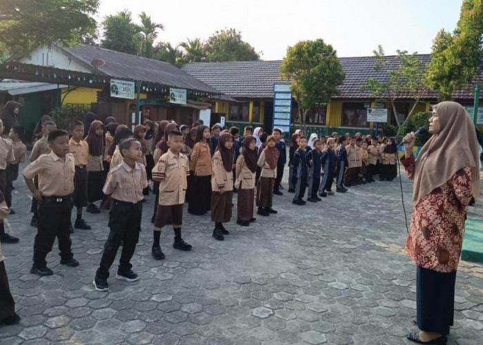 Lomba Gerak Jalan HUT RI ke - 81, Sekolah di Prabumulih Terapkan Belajar Daring