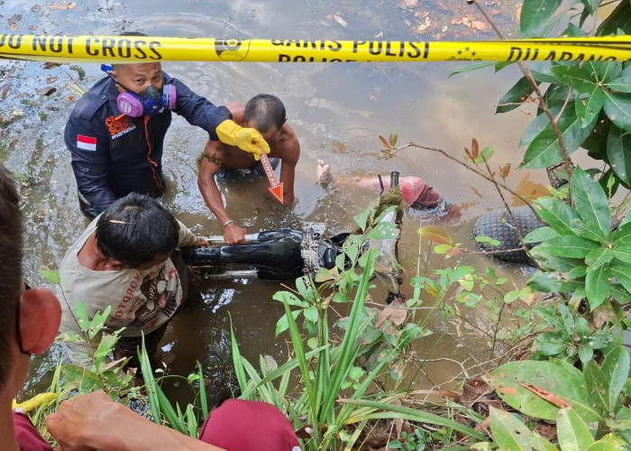 Warga Sungai Medang Digegerkan Penemuan Jenazah Pria Mengapung di Galian Pertamina