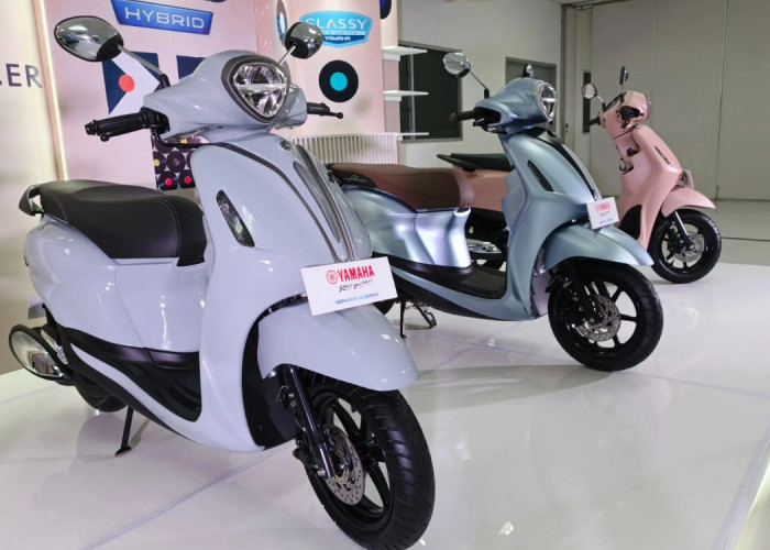 Yamaha Grand Filano Hybrid vs Honda Scoopy dan Yamaha Fazzio, Desain Klasik Bikin PeDe Keliling Kota