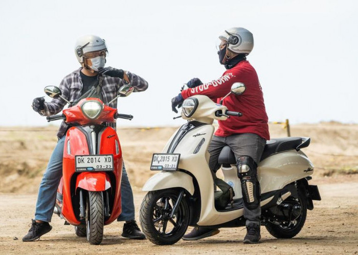 Yamaha Grand Filano Hybrid vs Honda Stylo 160, Duel Motor Retro Premium Terbaik