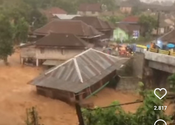 ﻿Viral Video Rumah Hanyut Akibat Banjir Bandang di OKU Selatan, Netizen: Merinding 