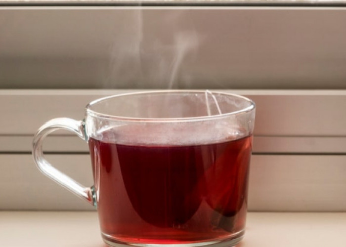 Minuman Panas Saat Cuaca Terik, Benarkah Bisa Bikin Tubuh Lebih Sejuk?