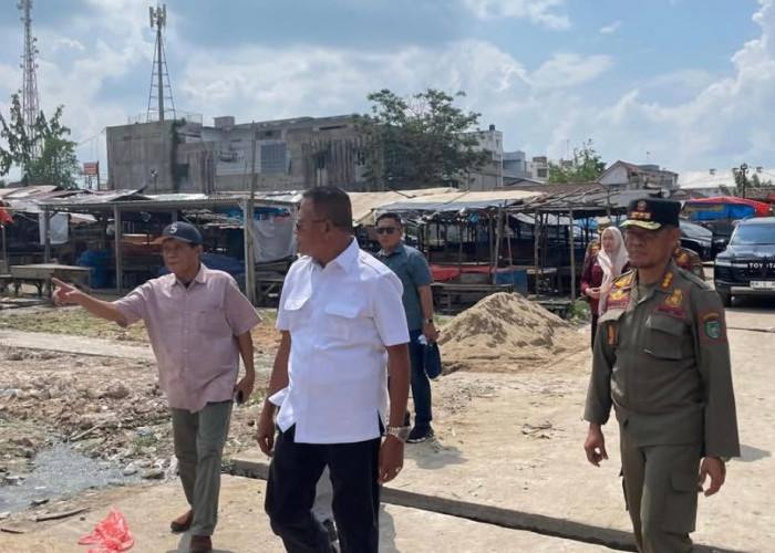 Wali Kota Prabumulih Tinjau Pasar Subuh, Dorong Penguatan Ekonomi Rakyat