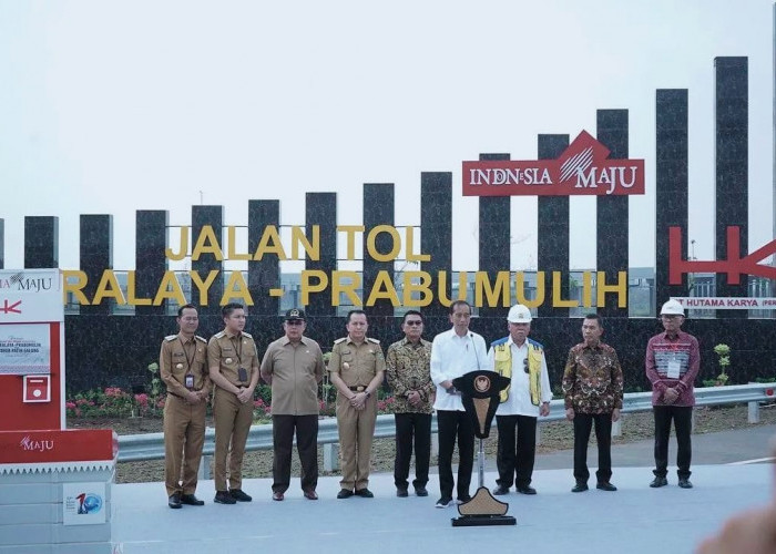 Resmikan Tol Indralaya - Prabumulih, Jokowi: Investasi Besar Manfaatnya Luar Biasa