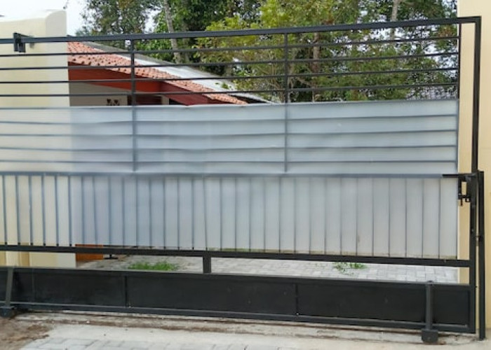 Model Pagar Rumah Minimalis Sederhana dan Elegan untuk Lahan Sempit, Jadi Tren 2025