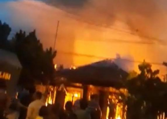 Benarkah Rumah Kapolda Papua Dibakar Orang? Begini penjelasan Polri