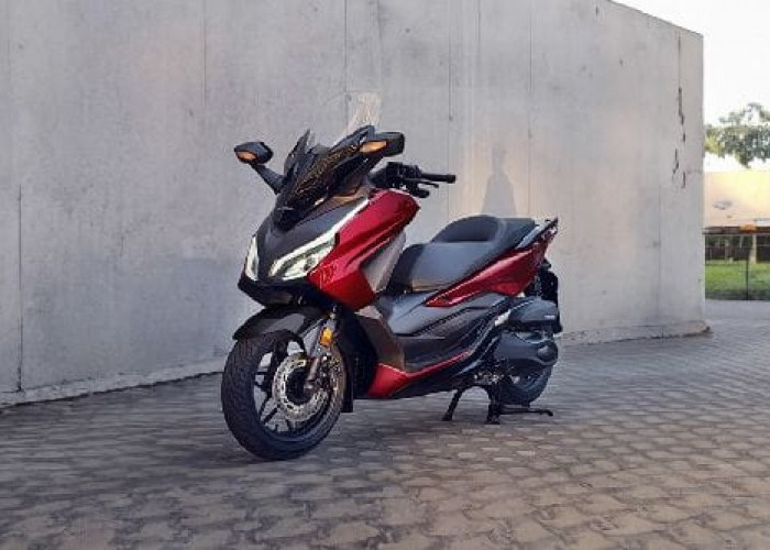 Honda Forza vs Yamaha XMAX 250 dan Kymco Downtown 250i, Perbandingan Motor Matic Premium