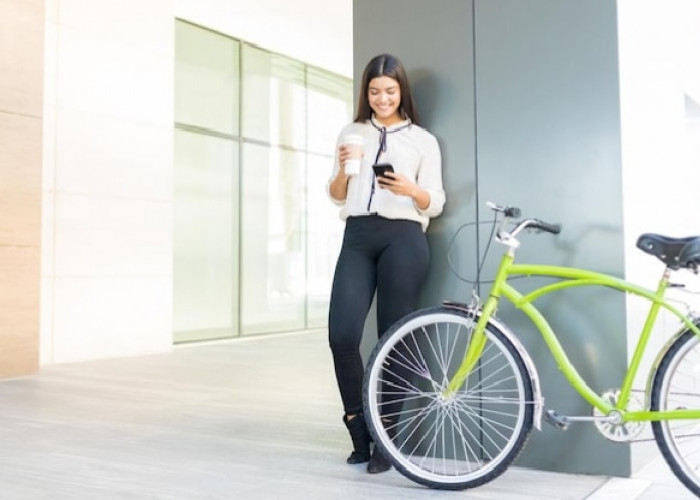 Bike to Work Tetap Nyaman, Ini 5 Cara Menjaga Tubuh Segar dan Bebas Bau Badan