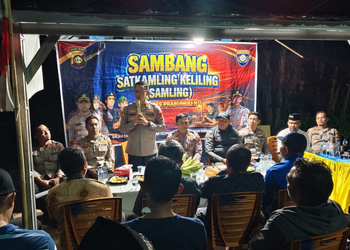 Polres Prabumulih Sambangi Pos Kamling Desa Pangkul, Warga Diajak Bersama Jaga Kamtibmas