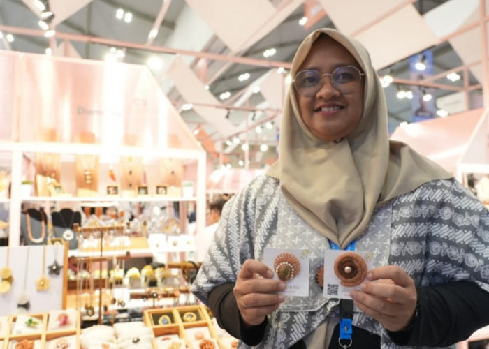 Makin Bersinar, UMKM Perhiasan Asal Mojokerto Siap Go Global Berkat Dukungan BRI