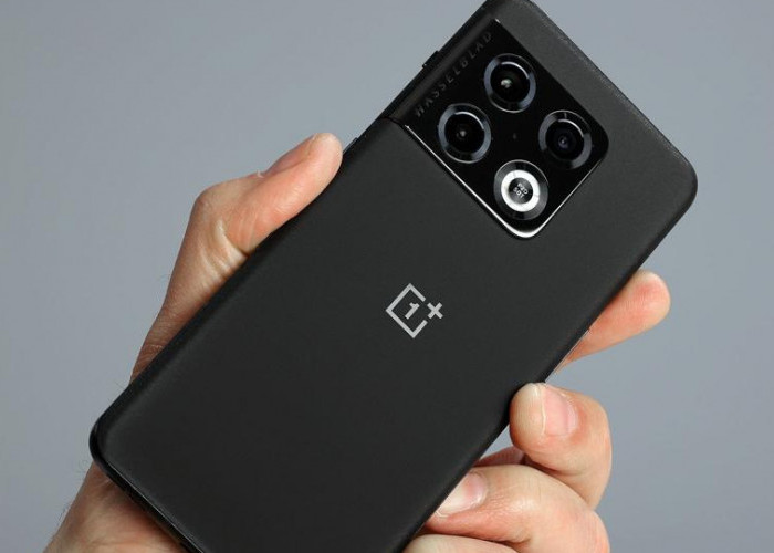 OnePlus 10 Pro, Smartphone Cerdas Dengan Layar Memukau, Masih Wort It di 2024