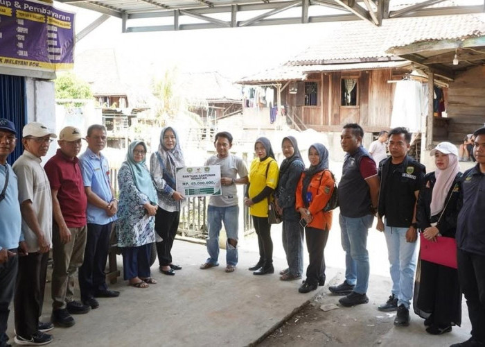 Pemkot Prabumulih Salurkan Santunan Rp45 Juta kepada Keluarga Korban Kebakaran Payuputat