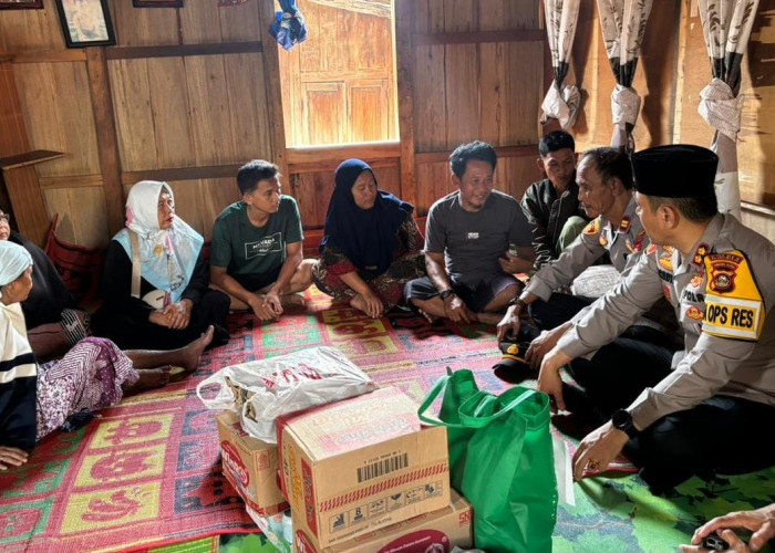 Polres Prabumulih Peduli, Salurkan Bantuan untuk Korban Kebakaran di Payuputat