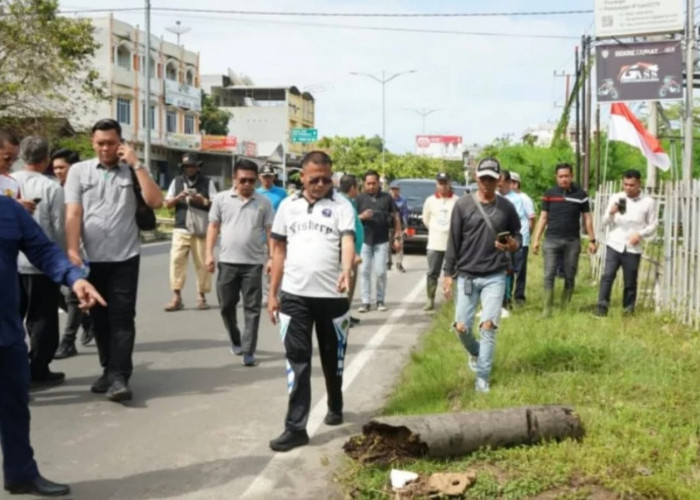 Cegah Banjir, Wali Kota dan DPRD Prabumulih Ingatkan Warga Stop Buang Sampah Sembarangan