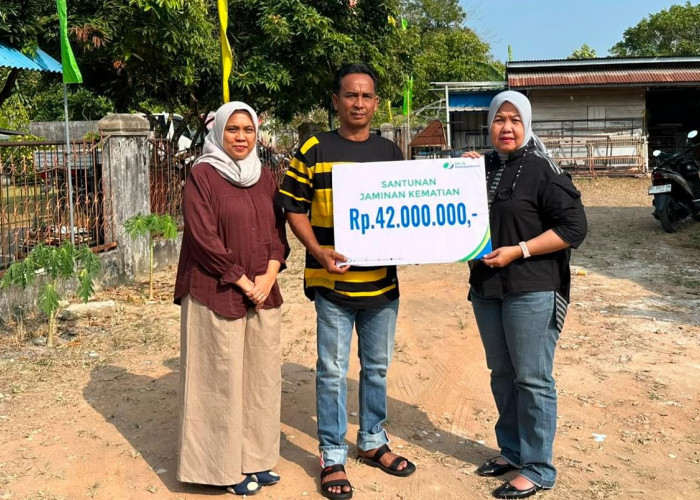 Pedagang Jadi Peserta BPJS Lewat CSR Perusahaan, Ahli Waris Terima Santunan Rp42 Juta