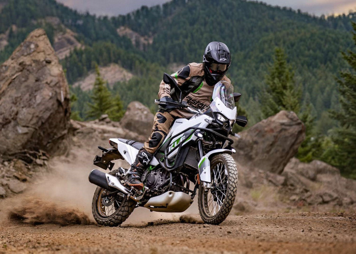 Kelebihan dan Kekurangan Kawasaki KLE500 2026, Adventure Touring Nyaman dan Serbaguna