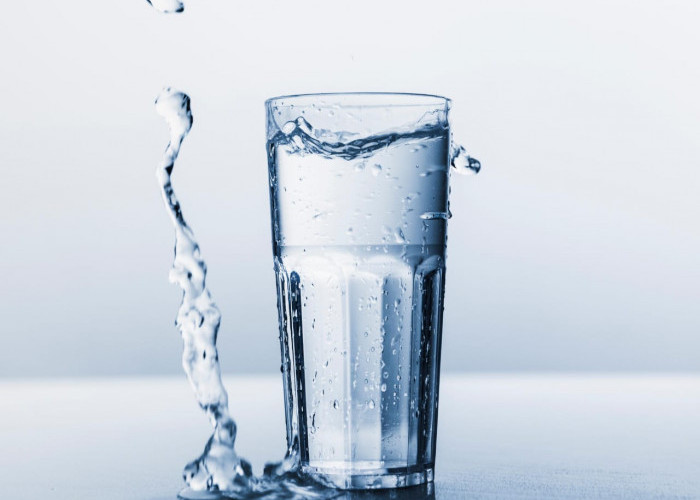 Jarang Minum Air Putih Karena Malas? Nih 5 Bahaya Dehidrasi Untuk Tubuh 