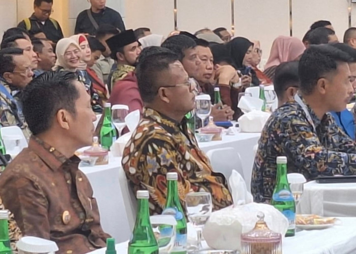 H. Arlan Hadiri Apresiasi Pemda Berprestasi, Pemkot Prabumulih Perkuat Komitmen Pembangunan