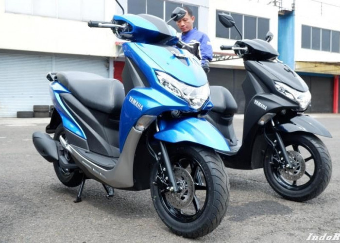 Yamaha FreeGo 125 vs Honda Vario 125 dan Yamaha GEAR 125, Mana Motor yang Lebih Praktis