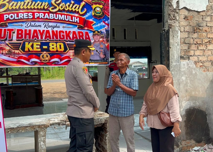 Polres Prabumulih Salurkan Bantuan untuk Korban Kebakaran Rumah Makan Pindang Pegagan