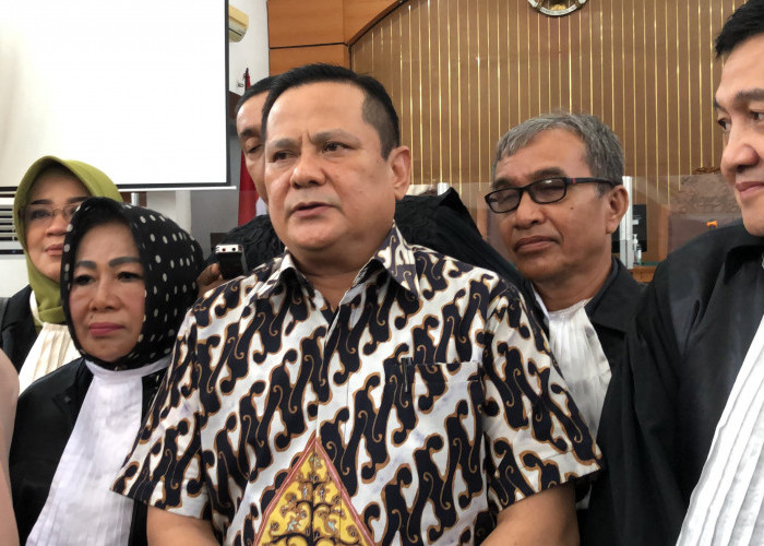 Aniaya M Kace, Irjen Napoleon Bonaparte Dituntut Satu Tahun Penjara