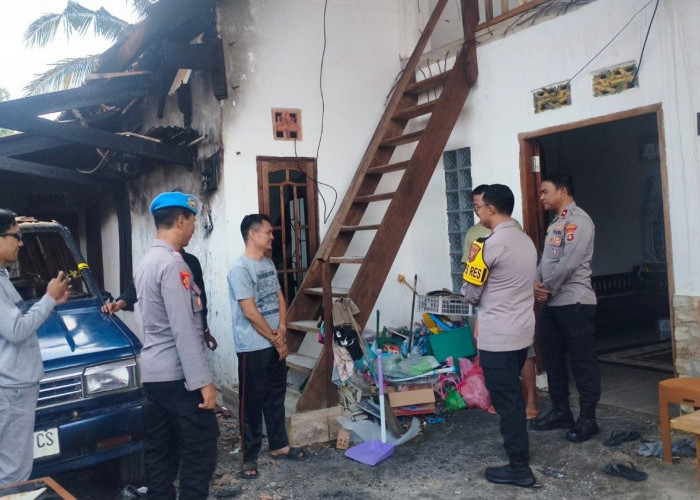 Korban Kebakaran Talang Sako Dapat Perhatian Kapolres Prabumulih