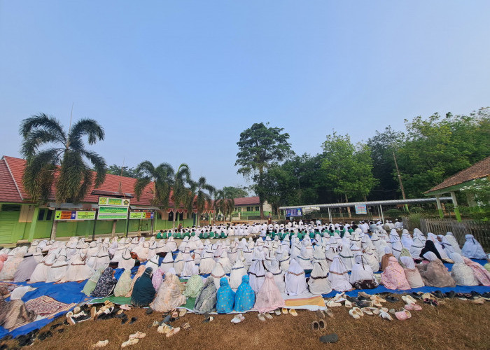 Ponpes Modern Al Furqon Prabumulih Gelar Salat Istisqa, Memohon Hujan Segera Turun