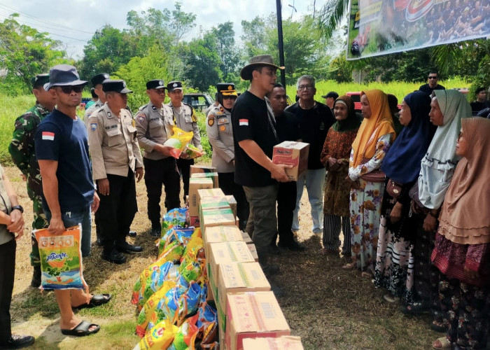 Hari Bhayangkara ke-80, Polres Prabumulih Hadirkan Bantuan Sembako dan Bangun MCK Umum
