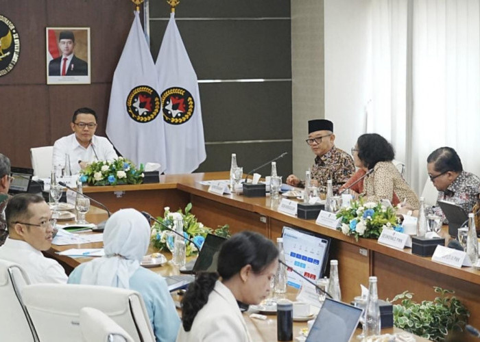 Pemerintah Siapkan 3 Klaster Pendidikan Gratis: Sekolah Swasta, Madrasah, Pesantren Berpeluang Masuk Skema 