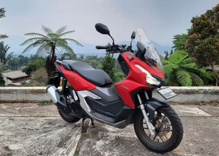 Honda ADV160 vs Yamaha Aerox 155, Lebih Pilih Motor Touring Mana