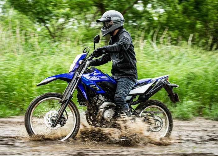 Yamaha WR155R vs Honda CRF150L dan Kawasaki KLX150, Mana yang Lebih Unggul?